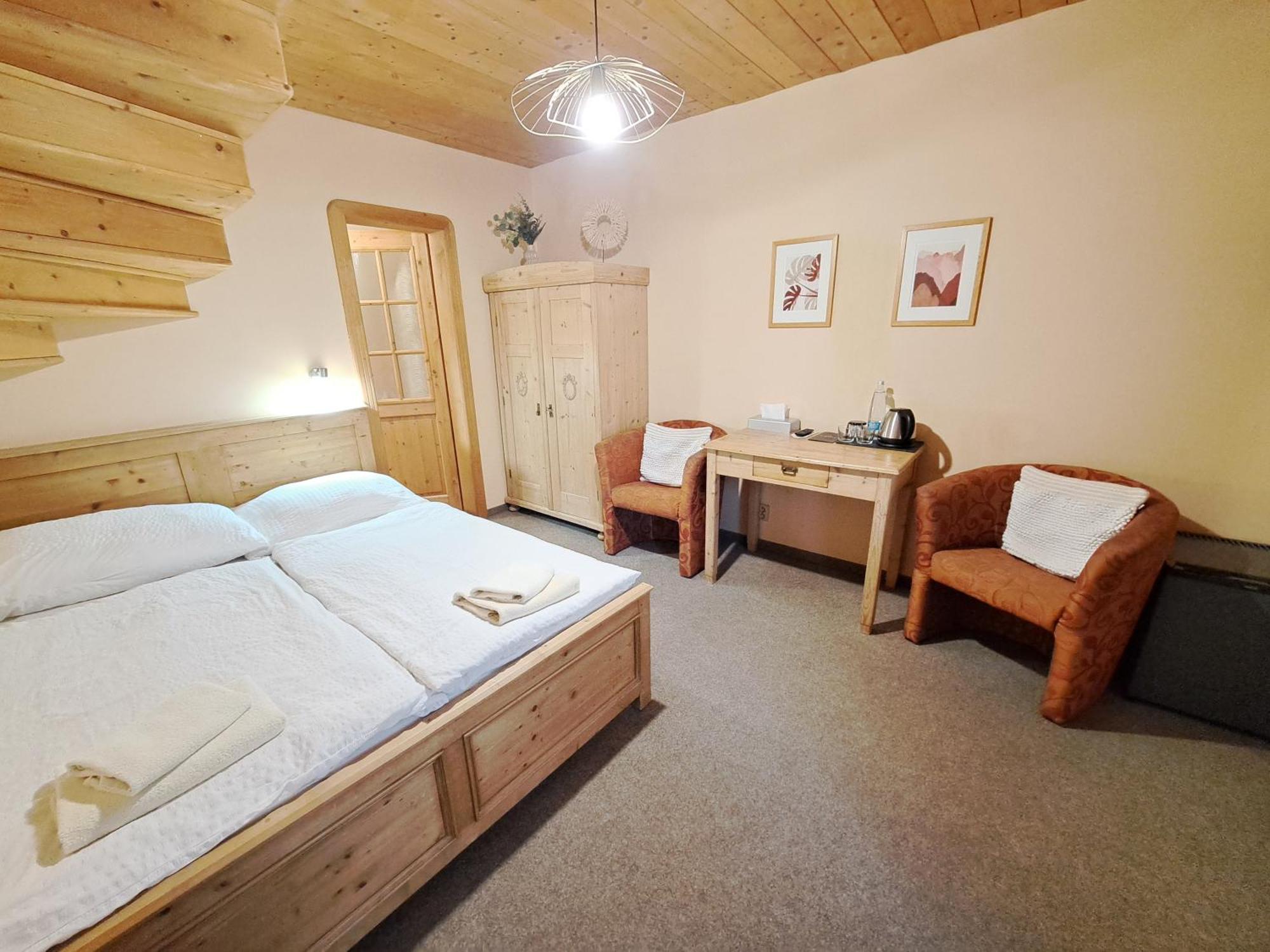 Hotel Frydl Prague Room photo